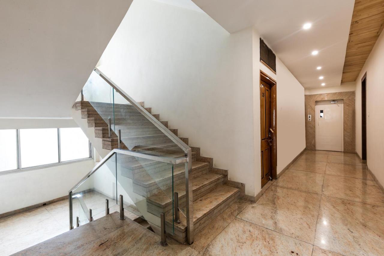 Capital O 47403 Hotel Manjeet Bhopal Zewnętrze zdjęcie