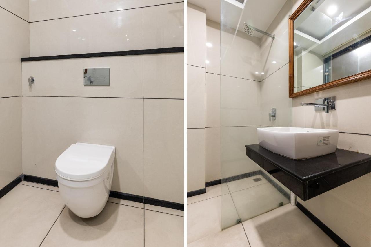 Capital O 47403 Hotel Manjeet Bhopal Zewnętrze zdjęcie