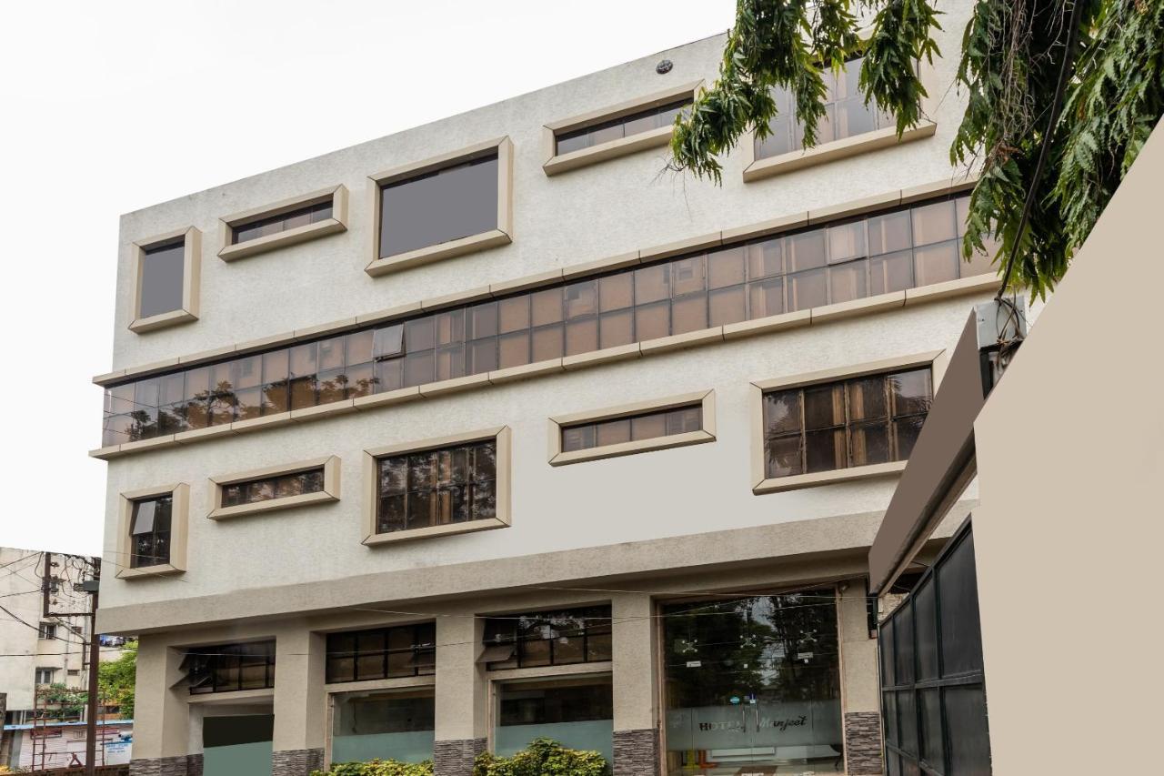 Capital O 47403 Hotel Manjeet Bhopal Zewnętrze zdjęcie